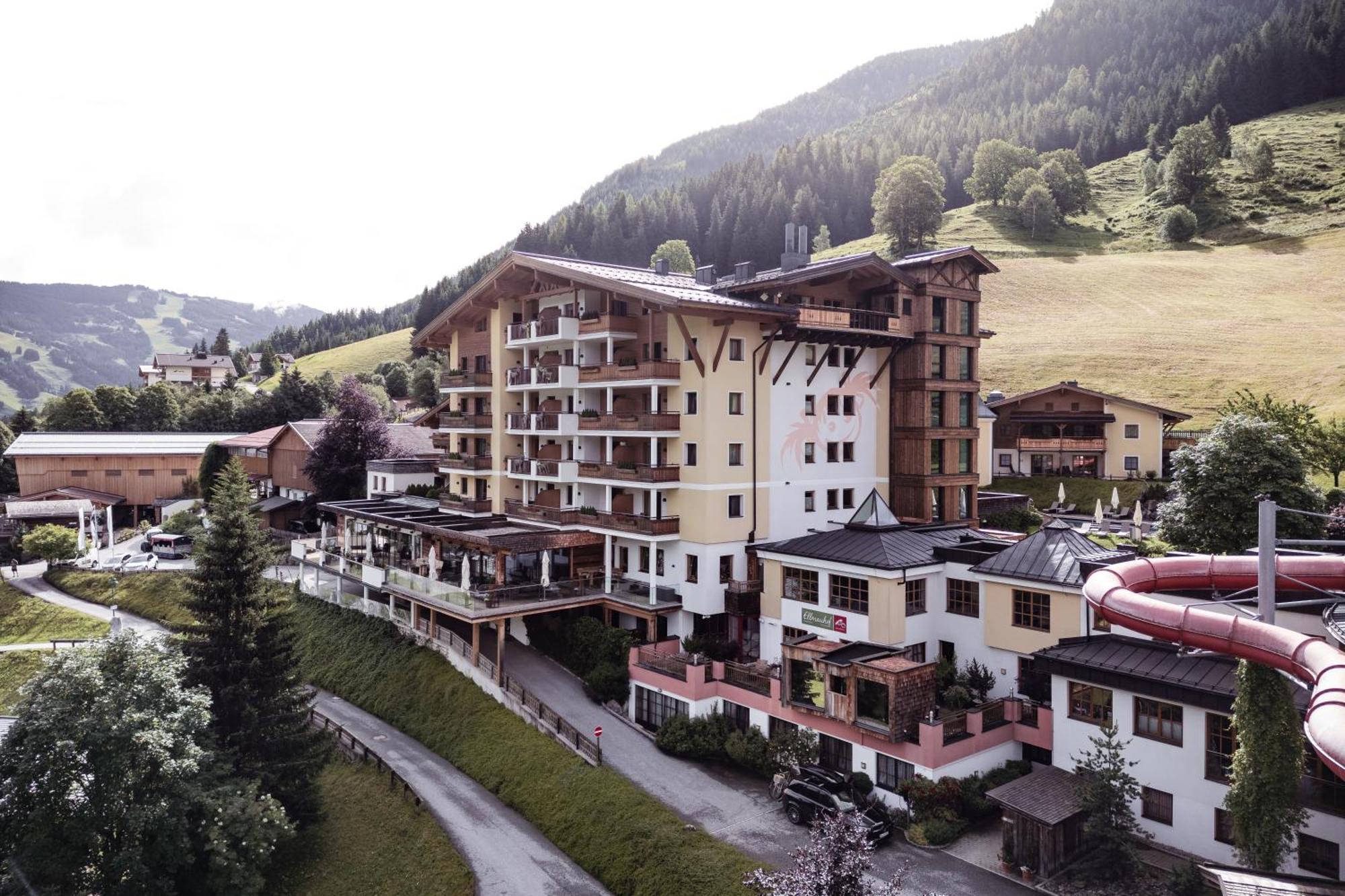 Familienresort Ellmauhof Saalbach-Hinterglemm Zewnętrze zdjęcie